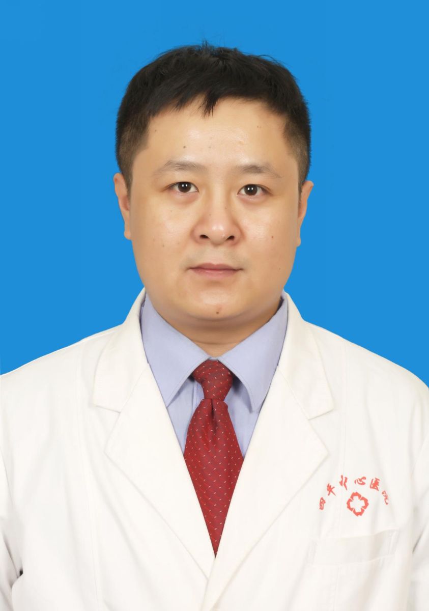 医生 杨洪峰
